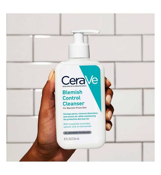 CeraVe Blemish کنٹرول کلینزر
